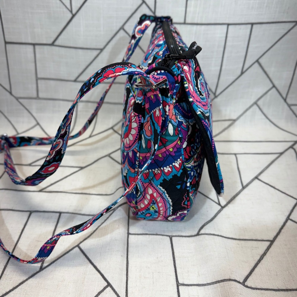 Vera Bradley Crossbody Bag Small Midnight Blues Paisley Quilted Cotton Turnlock - Picture 8 of 12